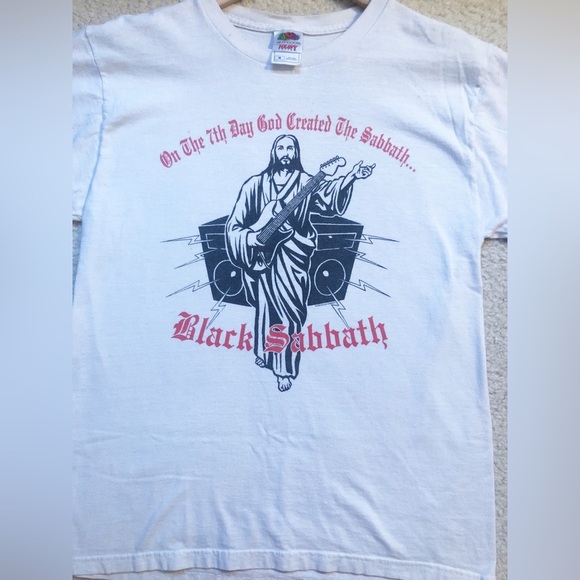 Fruit of the Loom Other - BLACK SABBATH White Graphic T-Shirt Fruit of the Loom size M 100% cotton 2005